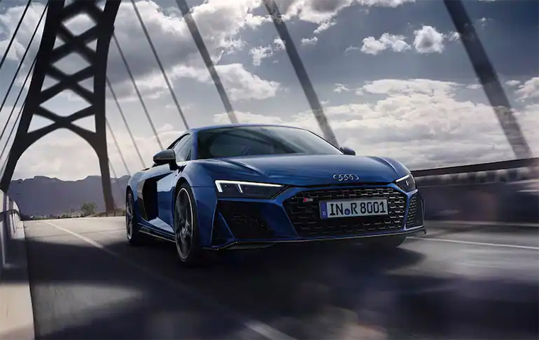 Audi「R8」