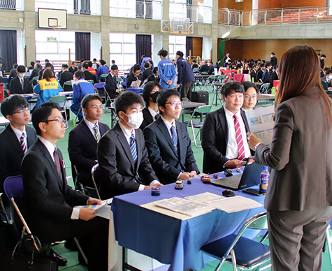 「2025年度　学内企業説明会」を開催しました
