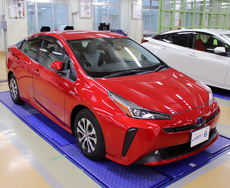 愛知工科大学技術後援会から実習車両を寄贈いただきました